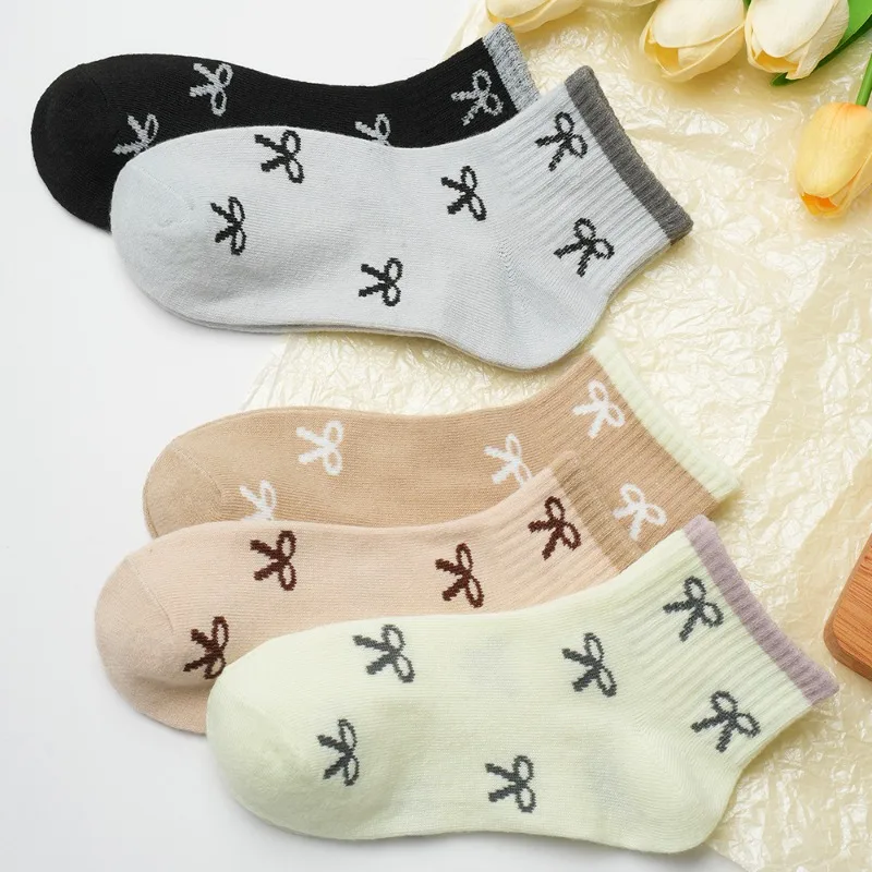 1/5 pairs Ladies' elegant simple bow tie socks new summer comfortable sporty  casual breathable anti slip women boat socks