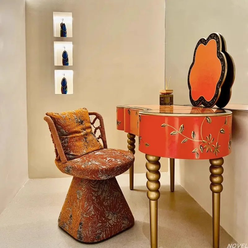 

*a for r Designer High-End Makeup Chair, Nordic Light Luxury Bedroom Vanity Stool, Rotatable Dining Chair, Modern Minimalist*