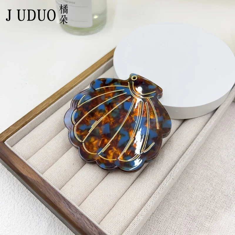 Portable makeup mirror shell portable small mirror cute makeup mirror decoration