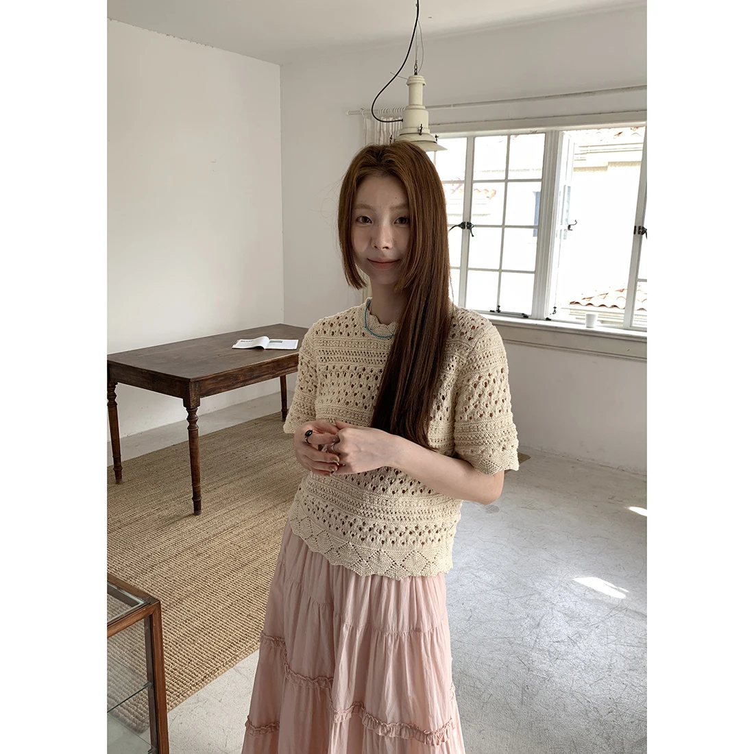 

Новая универсальная вязаная кофта-накидка Hellooo Eat в стиле ретро с ажурным цветочным узором, короткий рукав, корейский стиль, хлопок, высокое качество, 2025