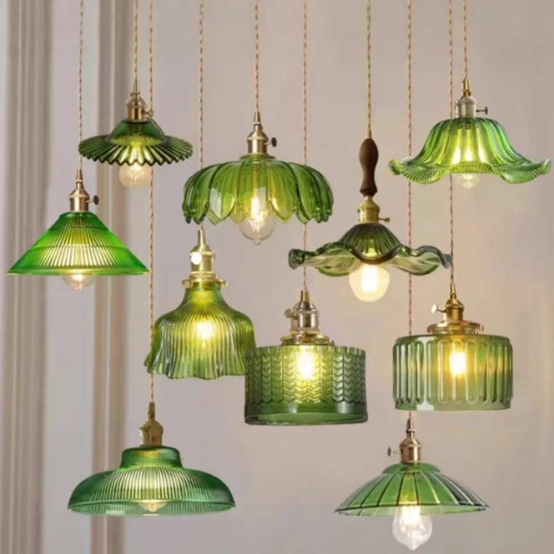 Nordic Luxury Green Glass Pendant Lamp Retro Drifting Window Bedhead Clothing Store Bar Creative LED Chandelier Home Decor Light