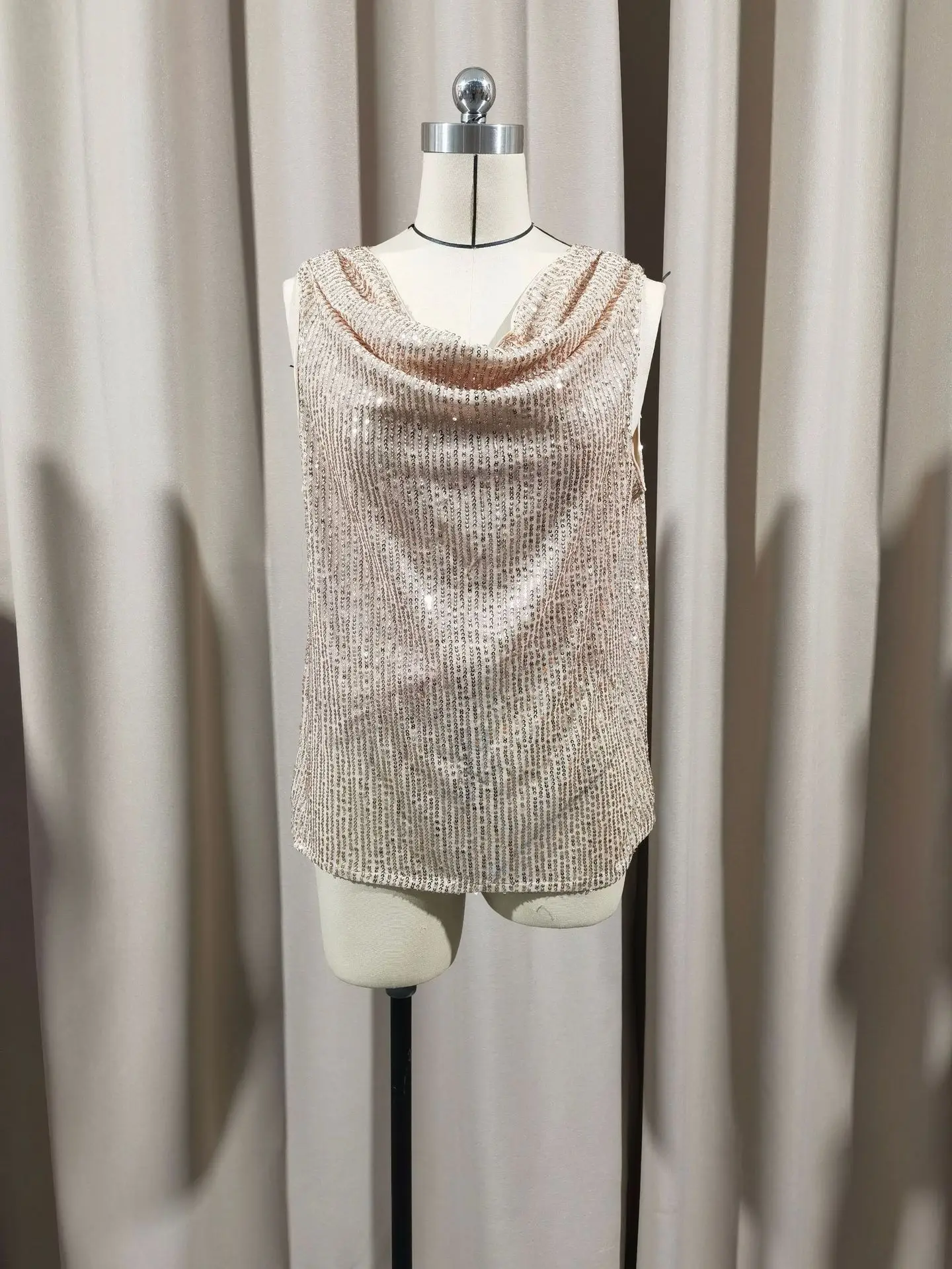 New Popular Sexy V-neck Strapless Fashion Sequin Loose Short Pullover Sweater Women's Vest Y2k Tops