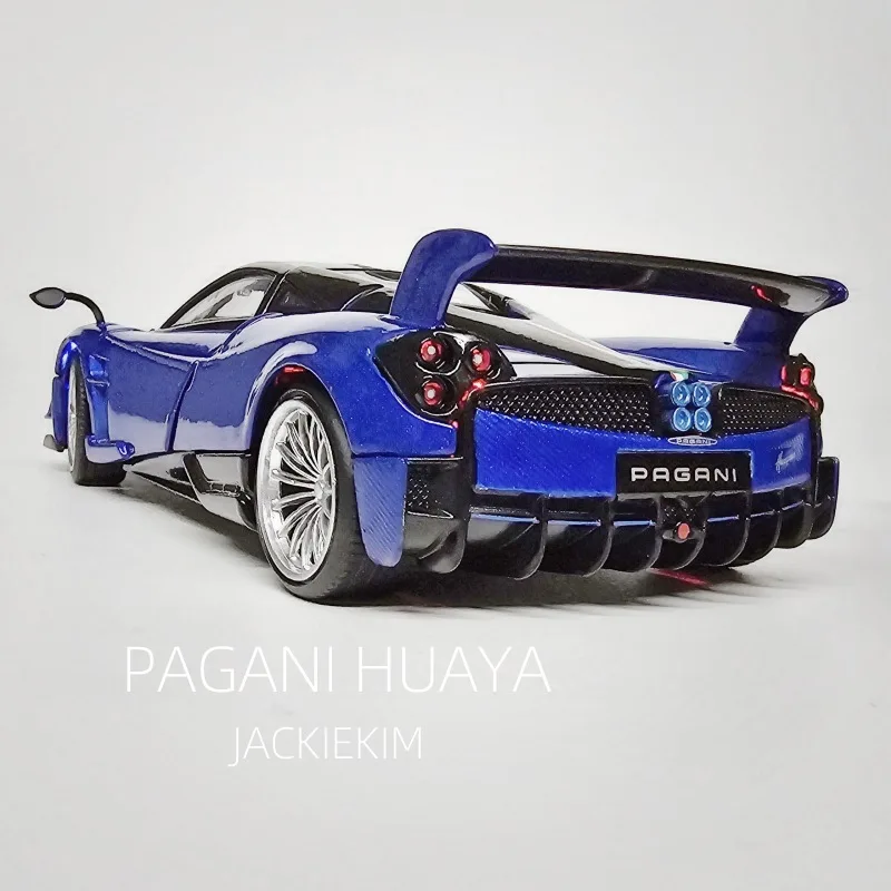 JKM Diecast 1/32 Pagani Huyra Alloy Car Model with Sound and Light Children Metal Toy Vehicle Car Toy Gift Collective Voiture