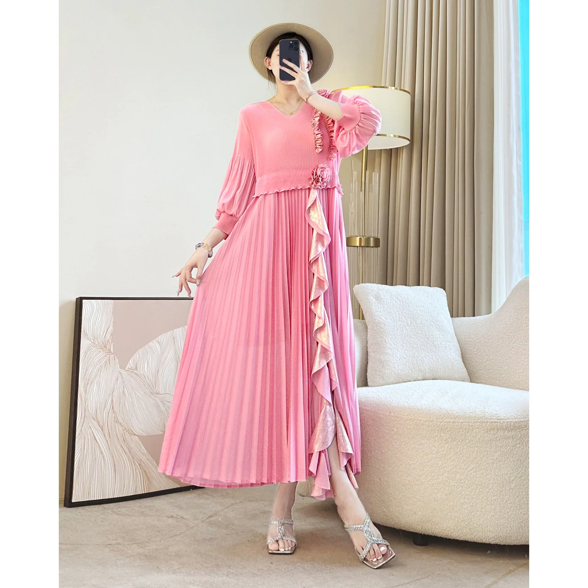 

Miyake Fashion Splicing Folds Dress Women's V Neck Long Sleeve High Waist A Line Dresses 2025 Summer New Tide