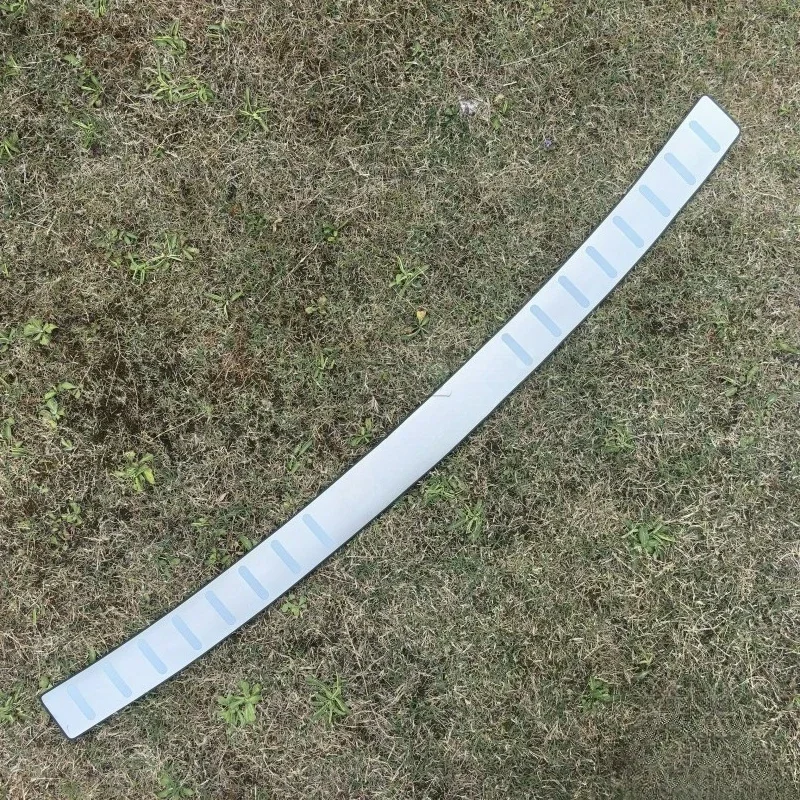 

For VW TOUAREG 2019-2022 Car Accessories Ultrathin Stainless Steel Trunk Threshold Guard Plate Anti-scratch Protection