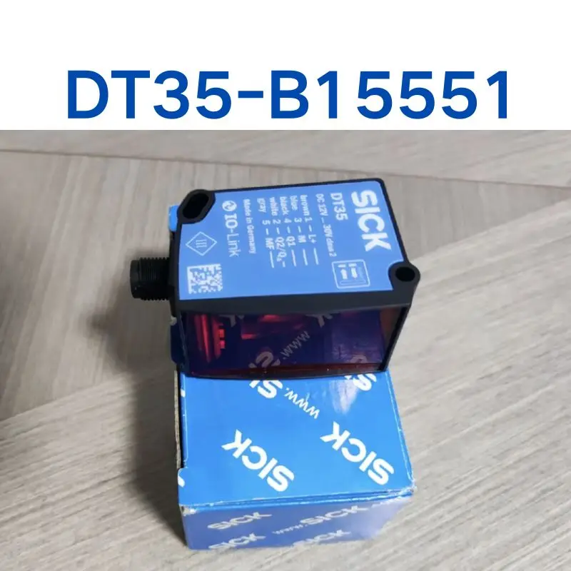 New Laser sensor DT35-B15551, order number 1057651 Quick Shipping