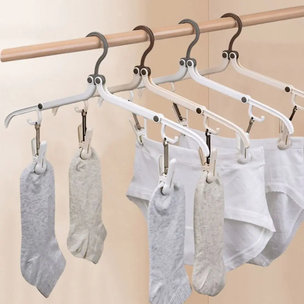 5Pcs Anti-slip Foldable Clothes Hanger Windproof Plastic Travel Hangers with 2 Clothespins Space Saving Clothes Drying Rack