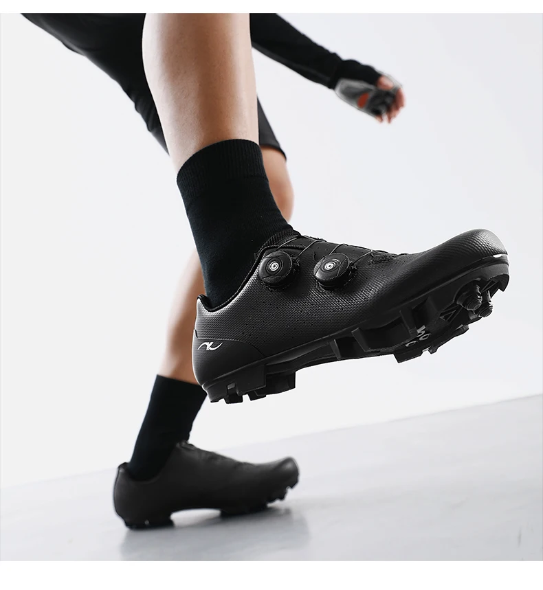 Unisex Neue Fahrradschuhe, atmungsaktiv, bequem, rutschfest, für den Straßenbereich, hochwertige MTB-Fahrradschuhe aus Gummi, professionelle, ultraleichte Fahrradschuhe – Detail 34
