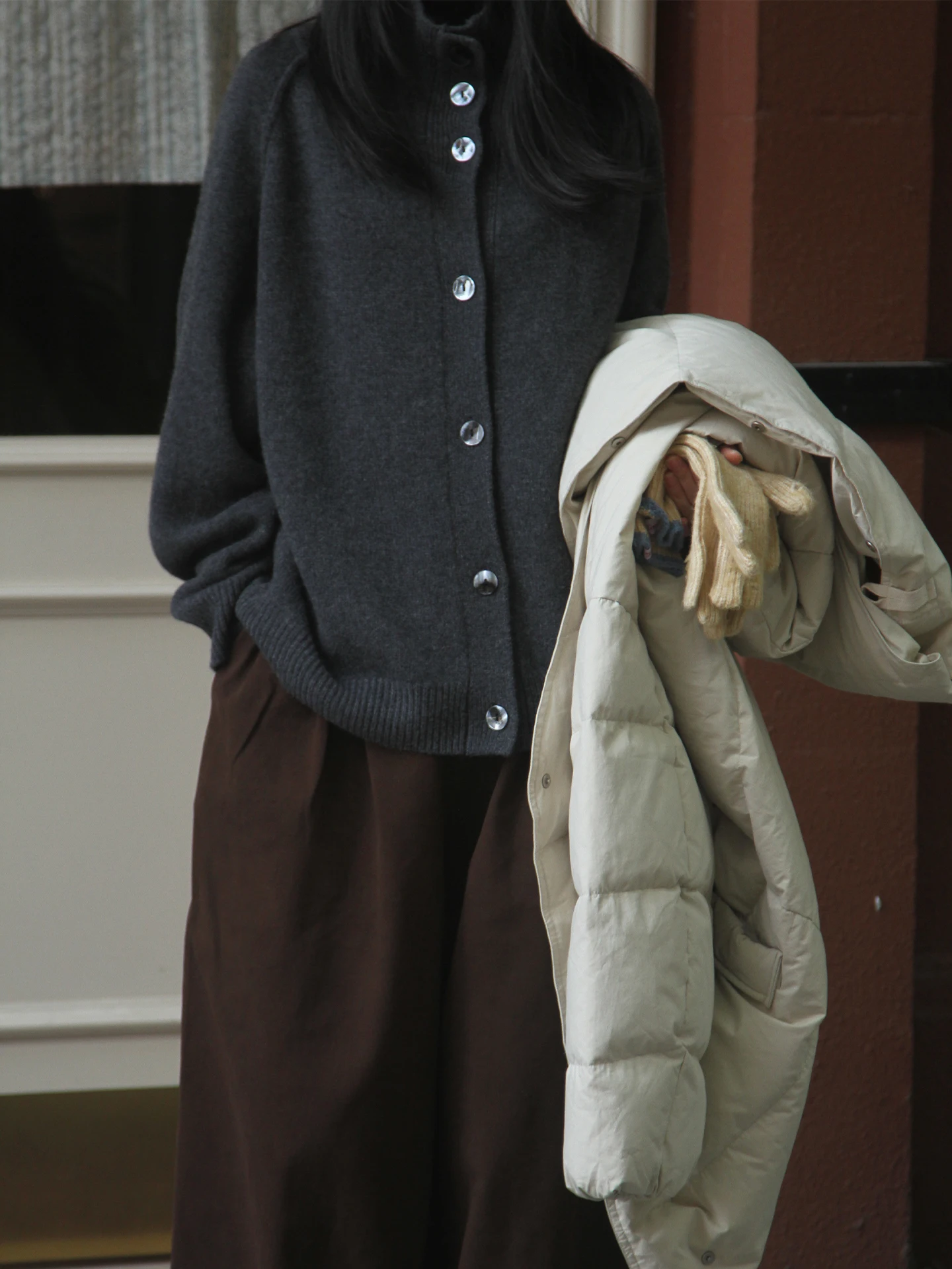 

Теплый шерстяной кардиган с высоким воротником, свободного кроя, на одной пуговице, мягкий и удобный, для повседневной носки, длинный рукав