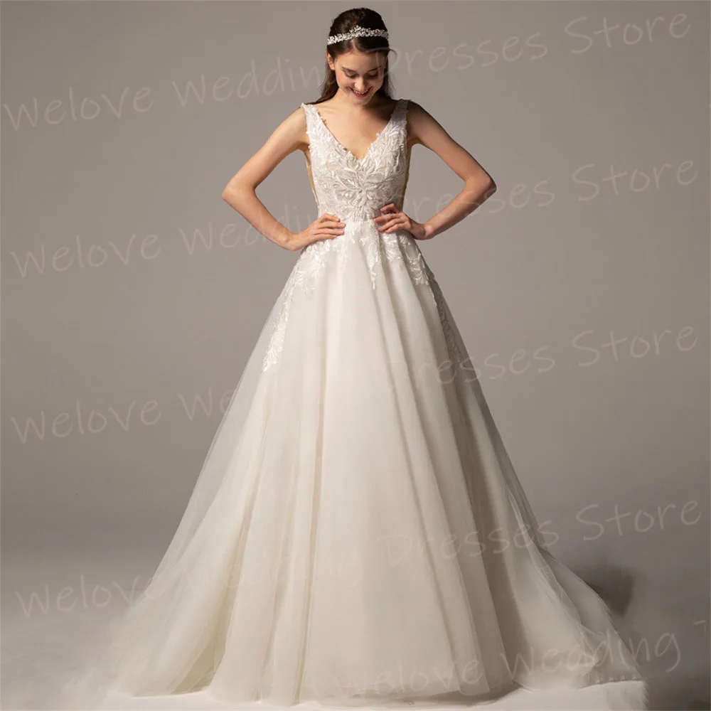 

Elegant A Line Women's Wedding Dresses Charming Appliques Lace Bride Gowns Sexy V Neck Sleeveless Backless Vestidos Novias Boda