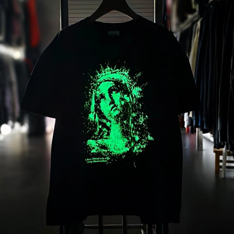 

SAINT TEE Women's Head Luminous Printed Washed Distressed Round-neck Short-sleeved T-shirt