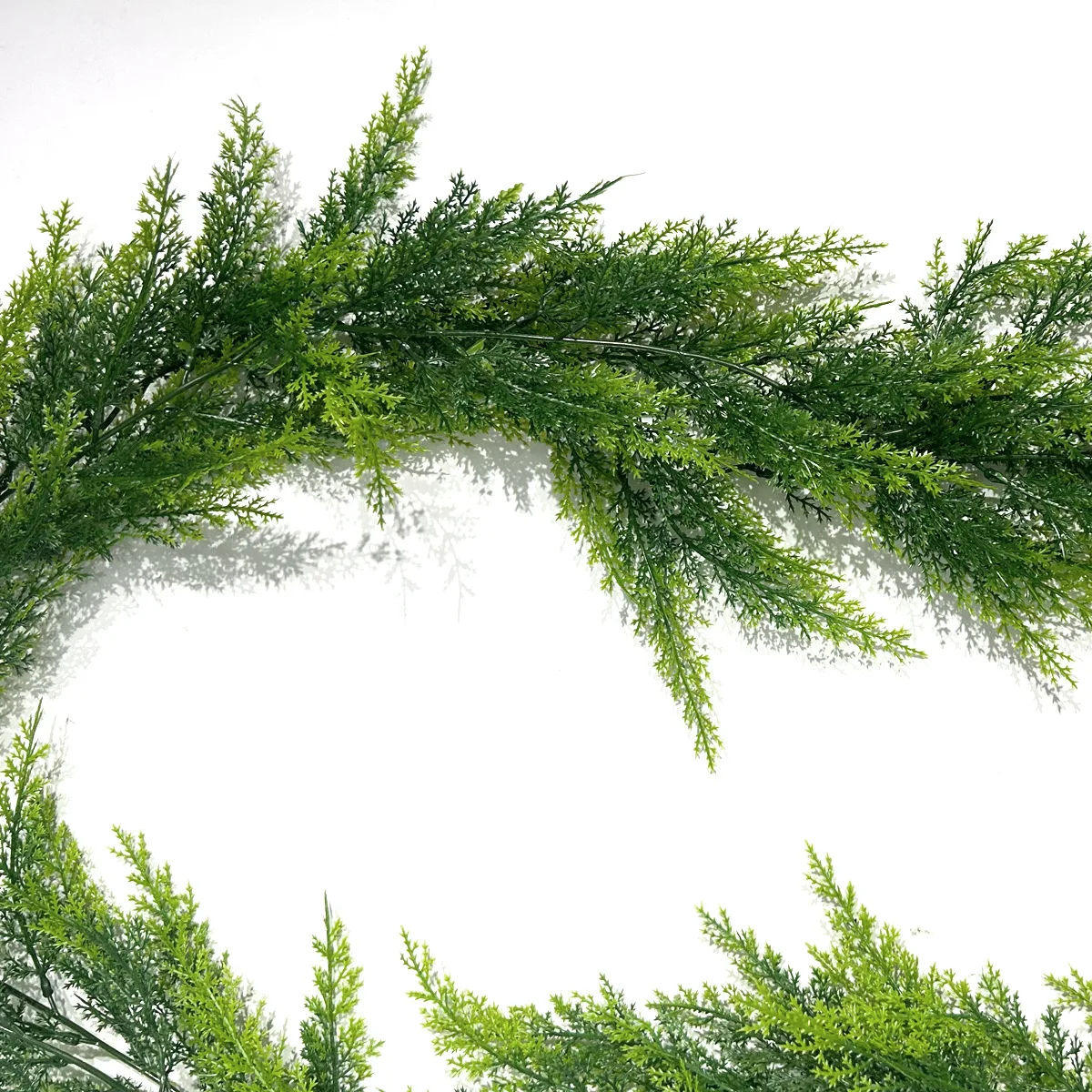 180 cm künstlicher Kiefernbaum, hängende Pflanzen, gefälschte Weihnachtsranken, Kunststoff-Wandpflanze, Rattan für Zuhause, Weihnachten, Hochzeit, Dekoration – Detail 4