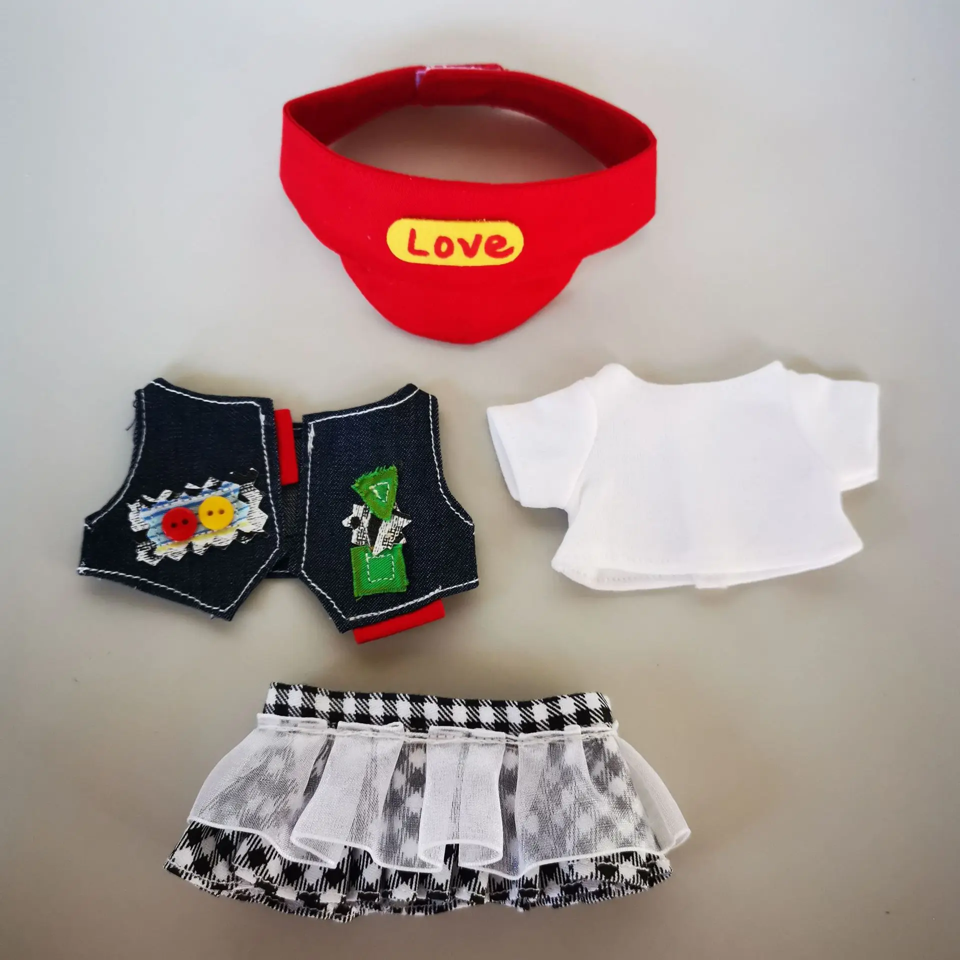 Labubu V1 V2 Idol Cute Doll Clothing Fashion Love Clothing Accessories Sitting Party Cool Set Labubu Vest T-Shirt Plaid Skirt