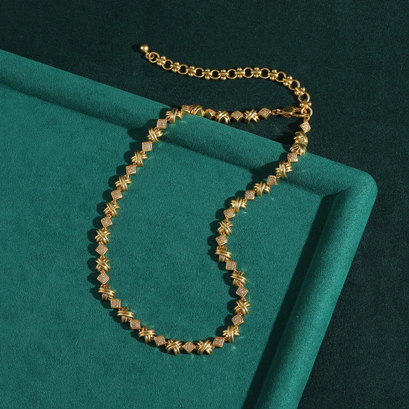 

Vintage Gold Color Chain Necklace Woman Elegant Square Luxury Quality Jewelry Fashion Designer Gift Daily New In 2025 Trend
