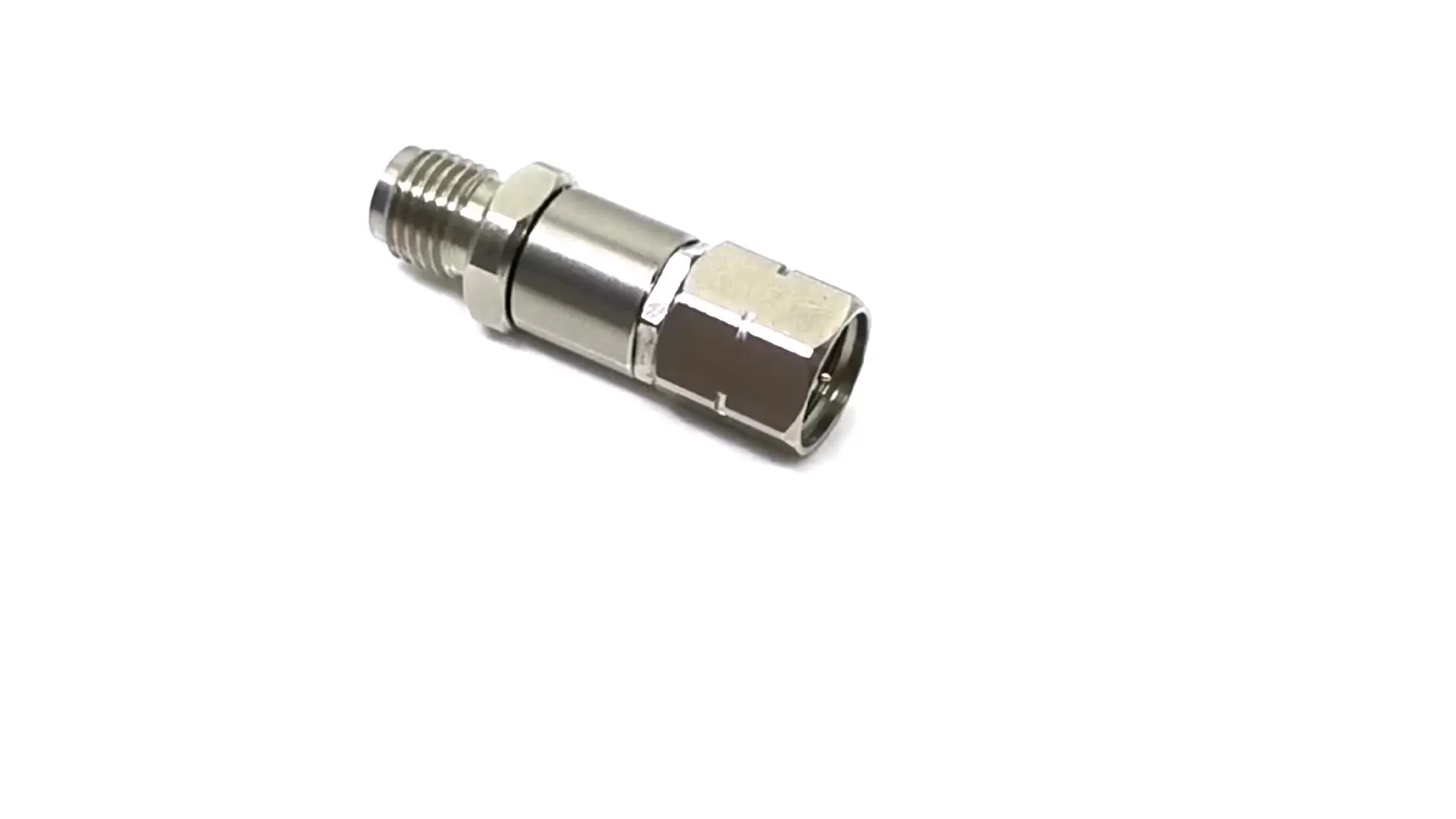 

Adapter Stainless steel 2.4mm male to 3.5mm female MMW high frequency adaptor