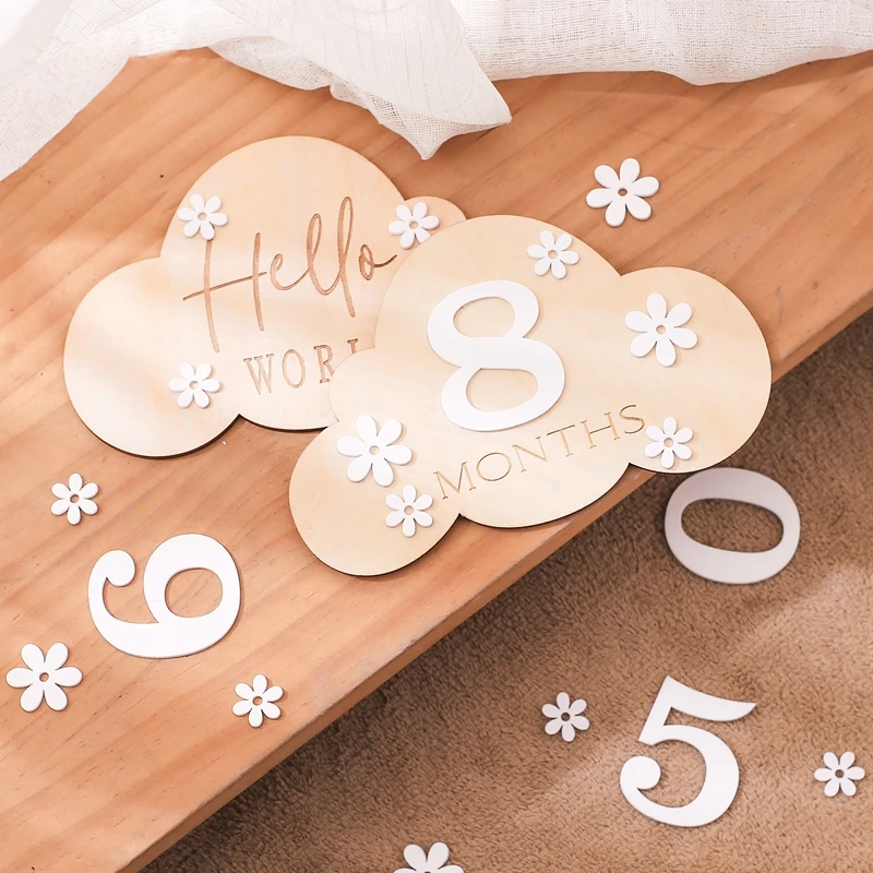 

2Pcs Baby Wooden Cute Cloud Milestone Cards Photography Accessories For Newborn Photography Shooting Props Newborn Birth Gifts