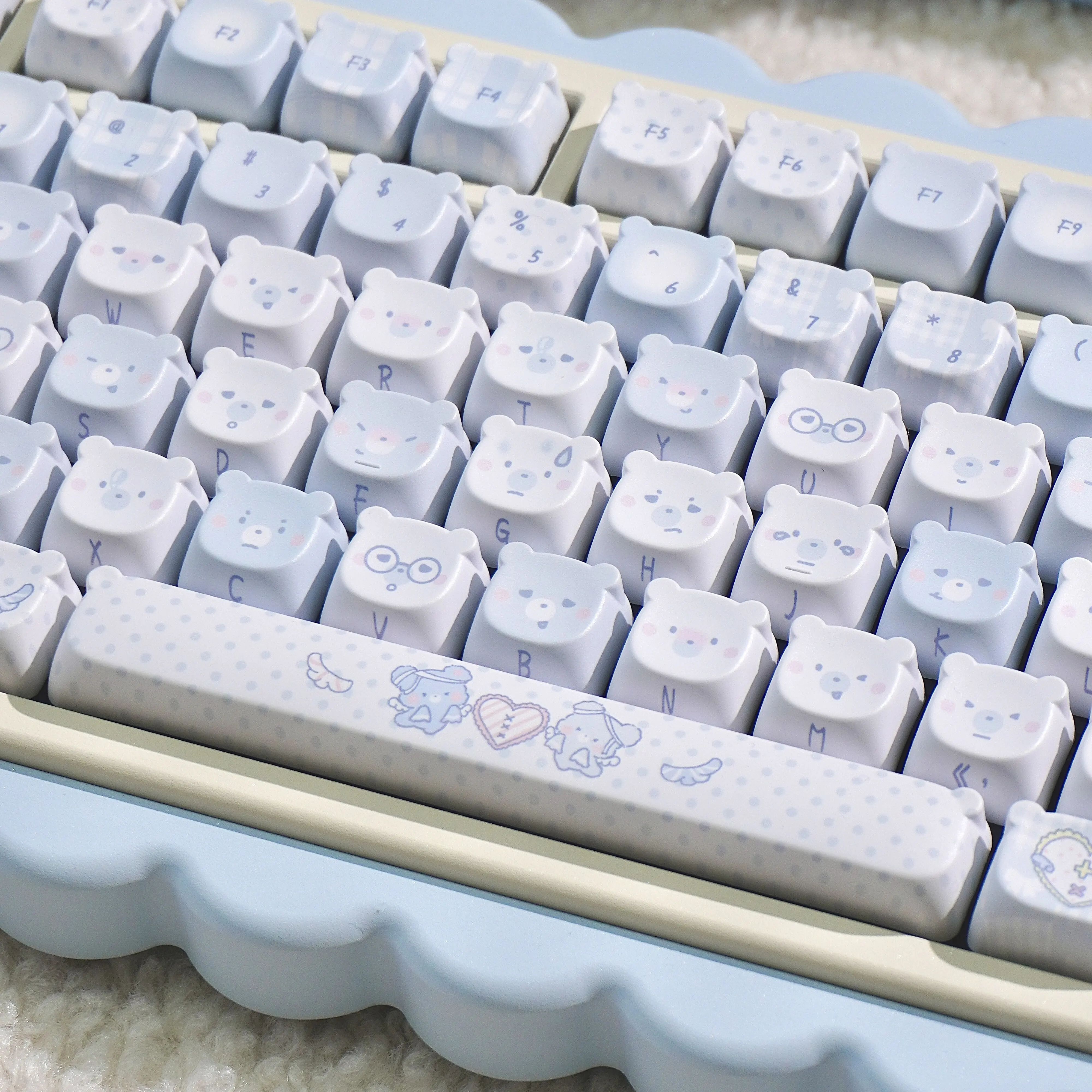 MAIMOOO Healing Bear Cute Keycap EAO Profile PBT Sublimation Light Blue Kawaii Bear Head Design Keycaps for Mechanical Keyboard