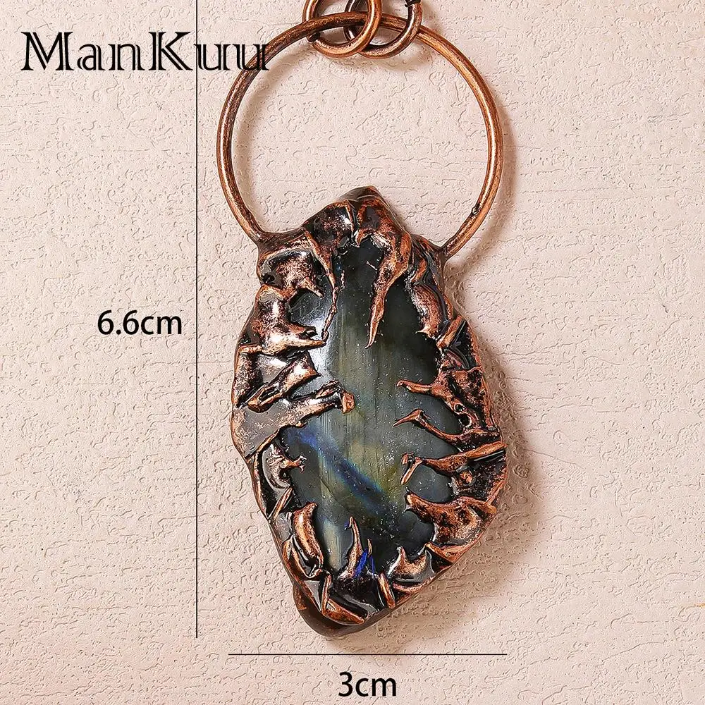 Mankuu Antique Bronze Plating Natural Labradorite Gemstone Shark Tooth Circle Pendant Sweater Chain Necklace Women Men