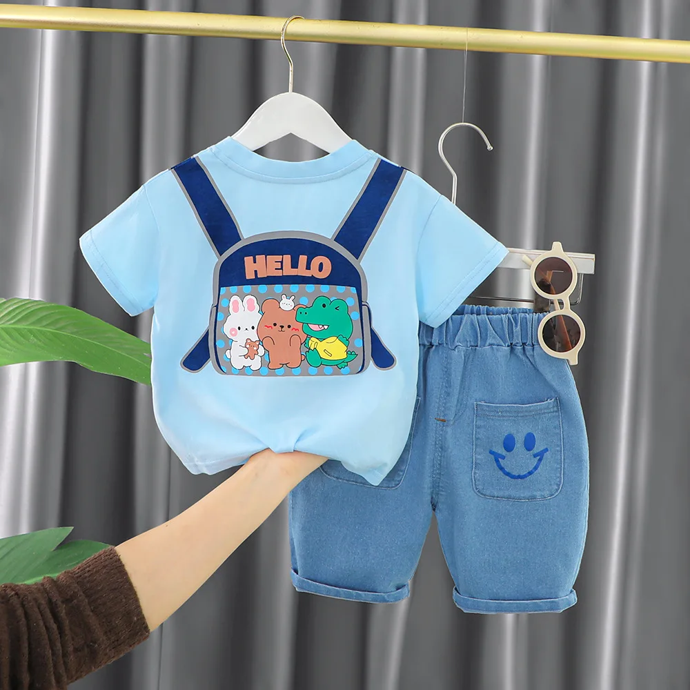 Jungen Sommer Kleidung Anzug Neue 2023 Baby Jungen Kurzarm Oansatz Cartoon Bär T-shirt mit Jeans-Shorts Kinder Kleidung Sets