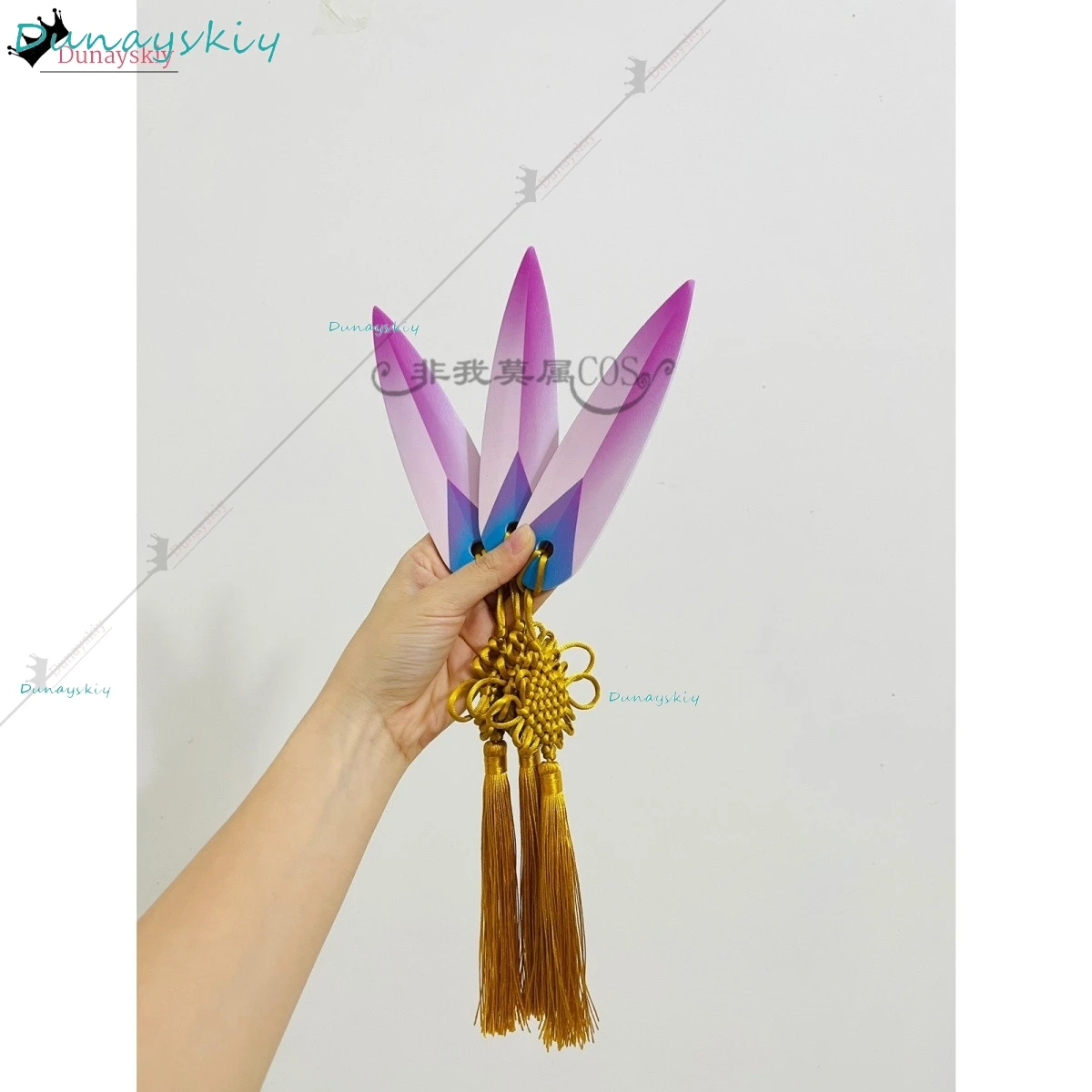 Demon Hunters Of KPop Zoey Cosplay Costume Darts Props 1/3/6pc 3D Handheld Boomerang Weapons Accessory Halloween Disguise