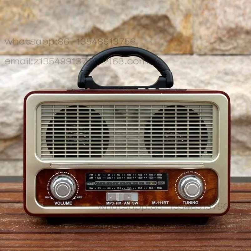 Full-band high-sensitivity durable Bluetooth player with a full band of radio