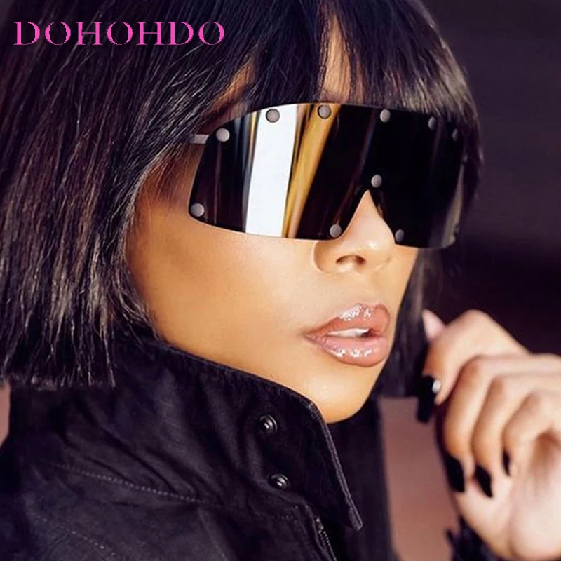 

DOHOHDO New Y2K Oversized One Lens Sunglasses Rivet Fashion Men Women Mirror Shades Fashion Trend Vintage Goggle Glasses UV400