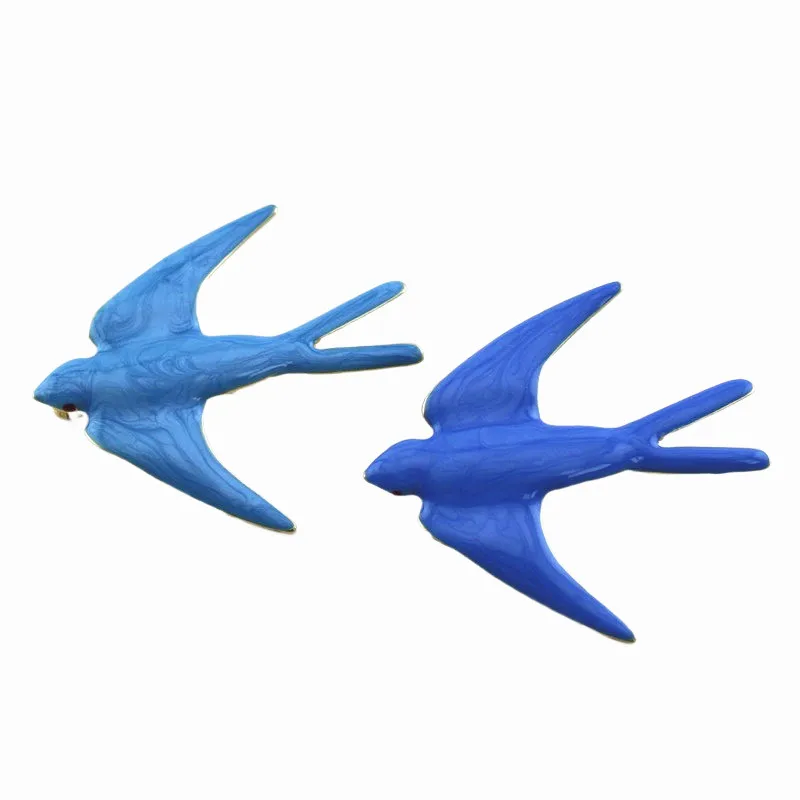 Enameled Blue Swallow Brooches Women Alloy Animal Bird Pin Clothing Accessories