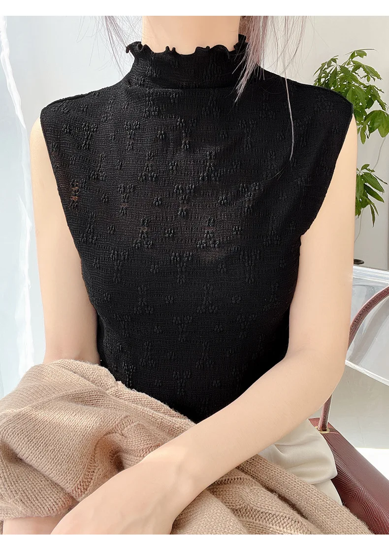 Athens black - sleeveless crop top