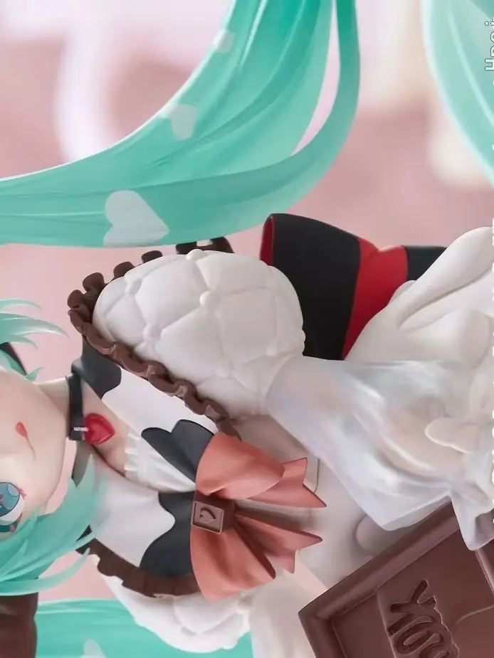 FuRyu Trio-Try-iT Piapro Hatsune Miku Red Dress/TIROL CHOCO Milk Model Toy
