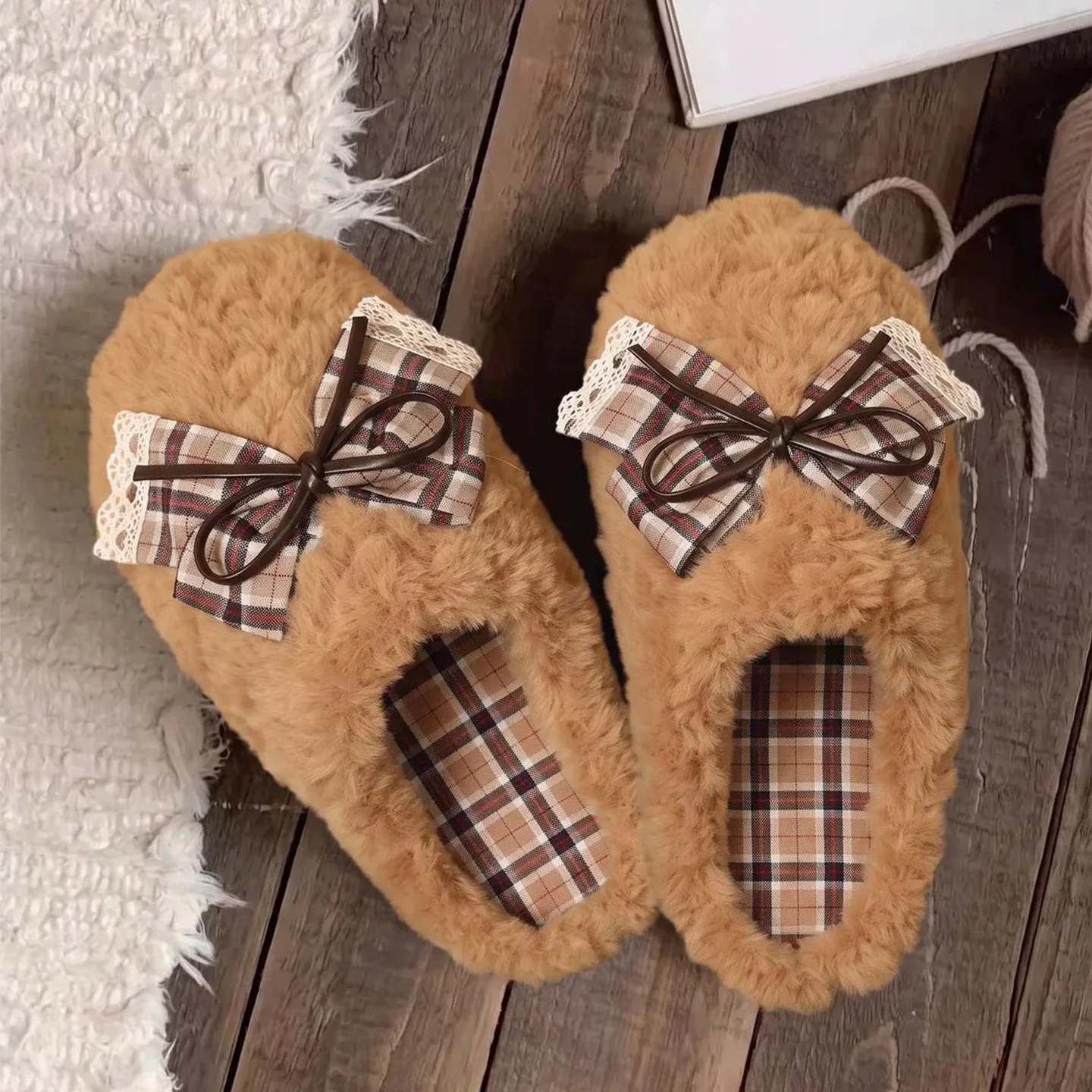 2026 Winter Warm Plush Slippers Women Thick Sole House Shoes Indoor Fuzzy Non-Slip Comfortable Casual Plaid Bowknot Clogs Shoes