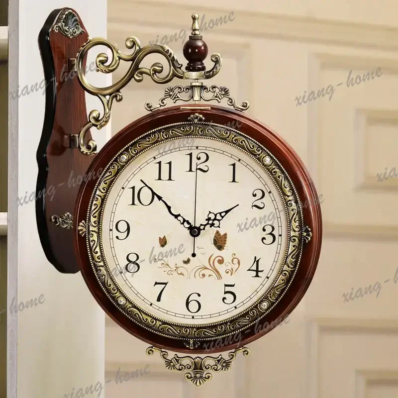 Living Room Vintage Wall Clocks Aesthetic Wooden Luxury Fashion Creative Design Clock Wall Round Nordic Reloj Pared Home Decor