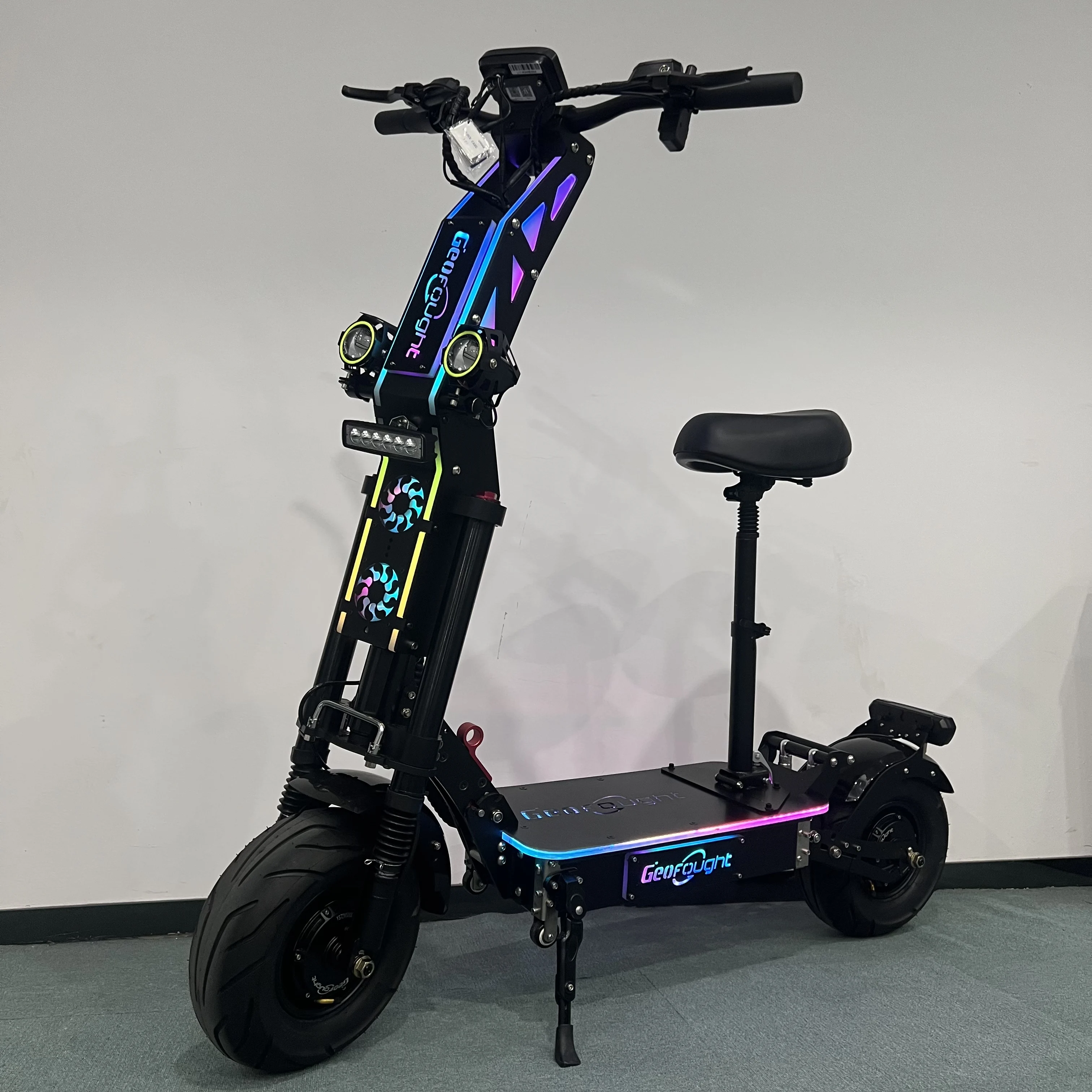 High Speed 90-120Kmh 55-75Mph Geofought G14 E Scooter 15000W Dual Motor 10000W Electric Scooter 72V 13/14 Inch Tire With Seat