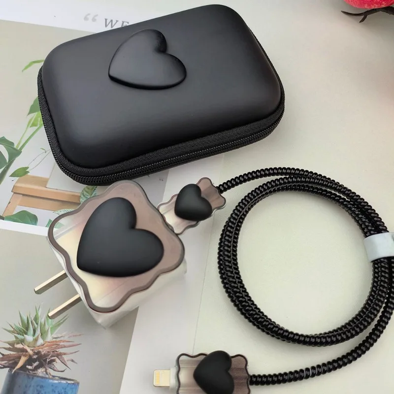 3D Heart Pattern Charger Cover with Storage Bag Earphone Bag for IPhone 12 13 14 15 18W/20W Charge Storage Box Accessories