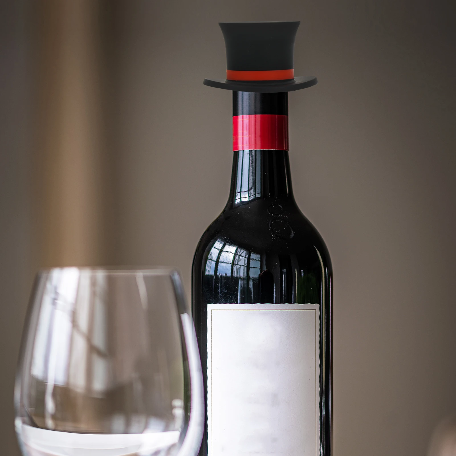 

2 Pcs Stopper Silicone Sealing Hat Bottle Plug for Beer Seasoning Reusable Elegant Design Bottle Plug