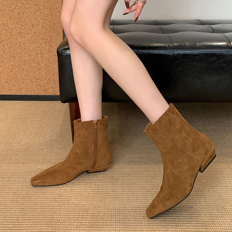 

New Fashion Autumn Women Ankle Boots Low Heel Shoes Female Zippers Pointed Toe Party Banquet Ladies Short Modern Booties Shoes