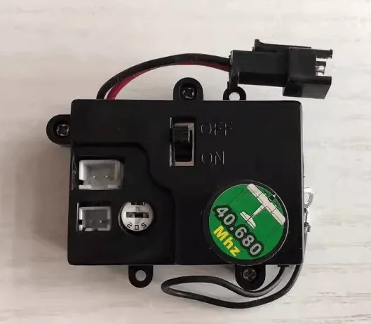 

Радиоуправляемый вертолет SYMA Dual-Horse 9093 с приемником 40 МГц 40.680 AM