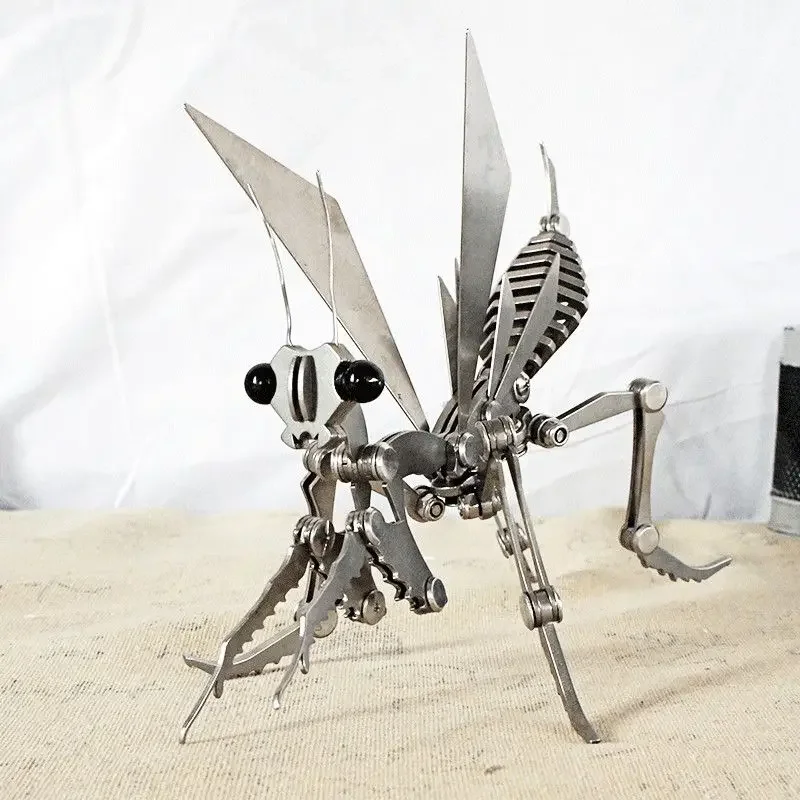 Stainless steel metal assembly model, adjustable, mantis beast, home office desktop, decorative ornaments ornaments