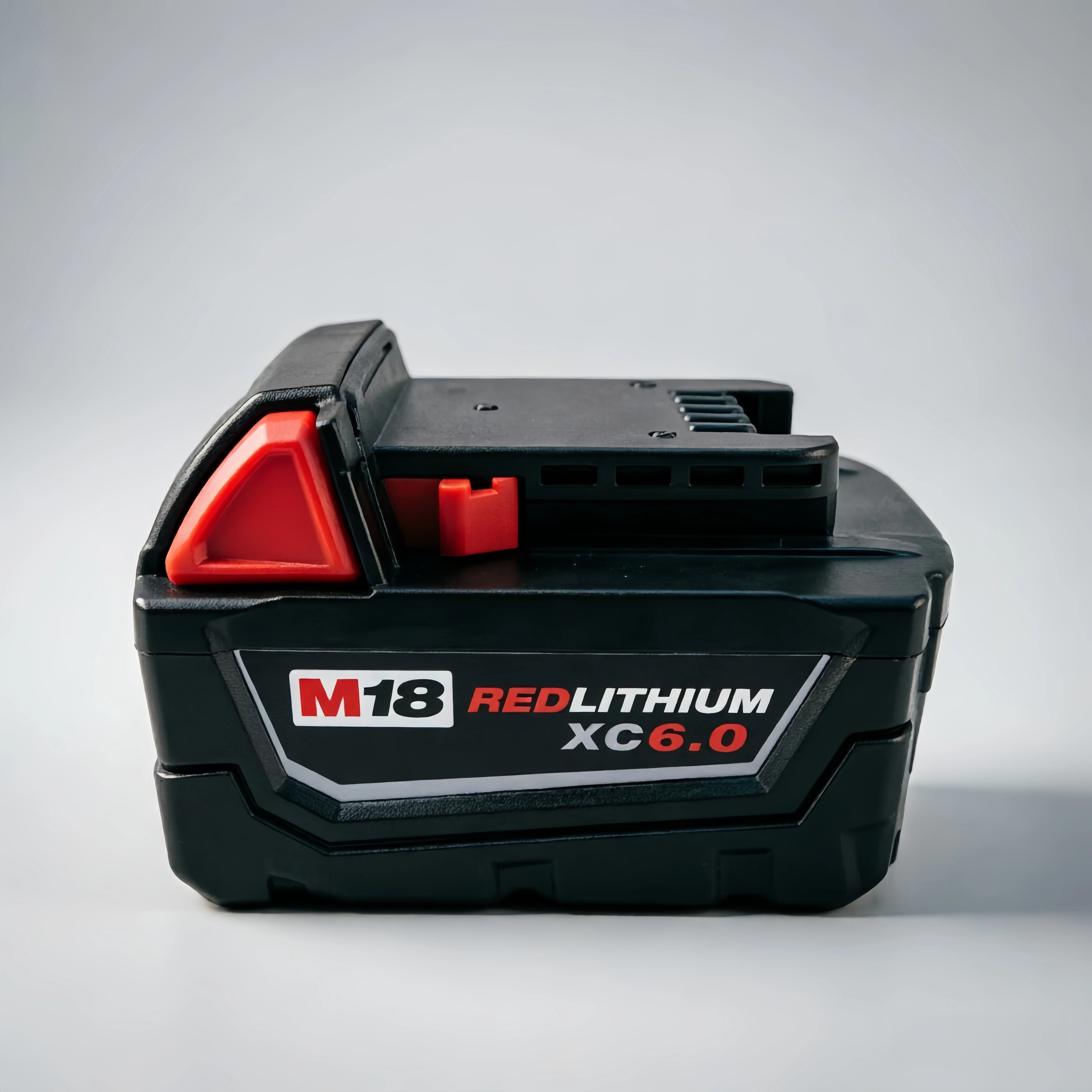 

Milwaukee M18 18V 6.0Ah Li-ion Battery & Charger Kit,High Capacity,M18B5 M18B6 48-11-1840 48-11-1850 Compatible Tool Battery