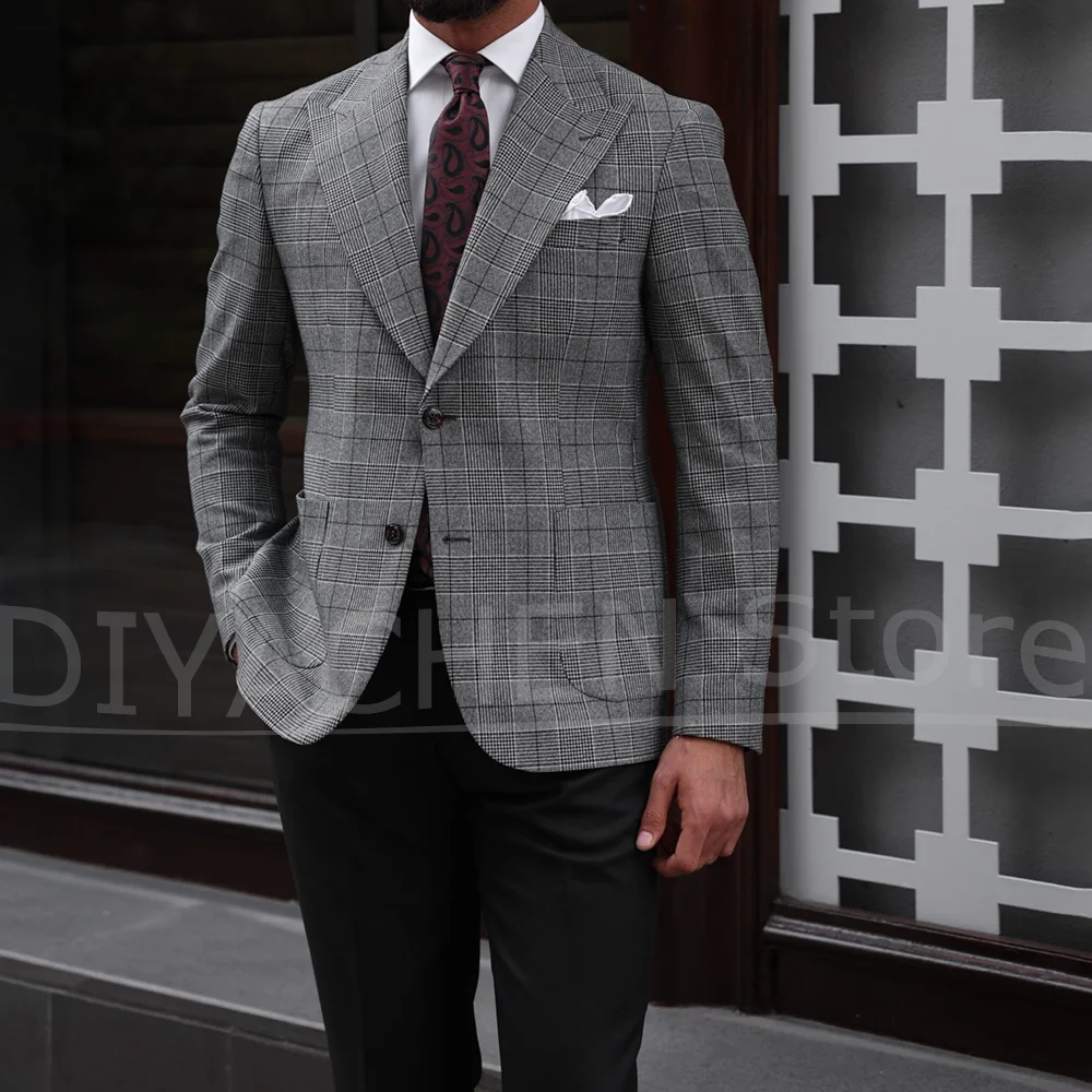 

Chic Plaid Men Suits 2 Piece Peak Lapel Single Breasted Blazer with Black Pants Smart Casual Formal Party Wedding Slim Male Suit