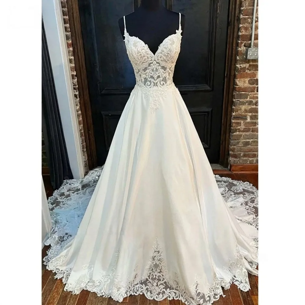 Customized Lace Sticker Flower Back-A Wedding Dress 2026 Suspender V-neck Ruffled Hem Big Tail Bridal Gown Suitable for Beach