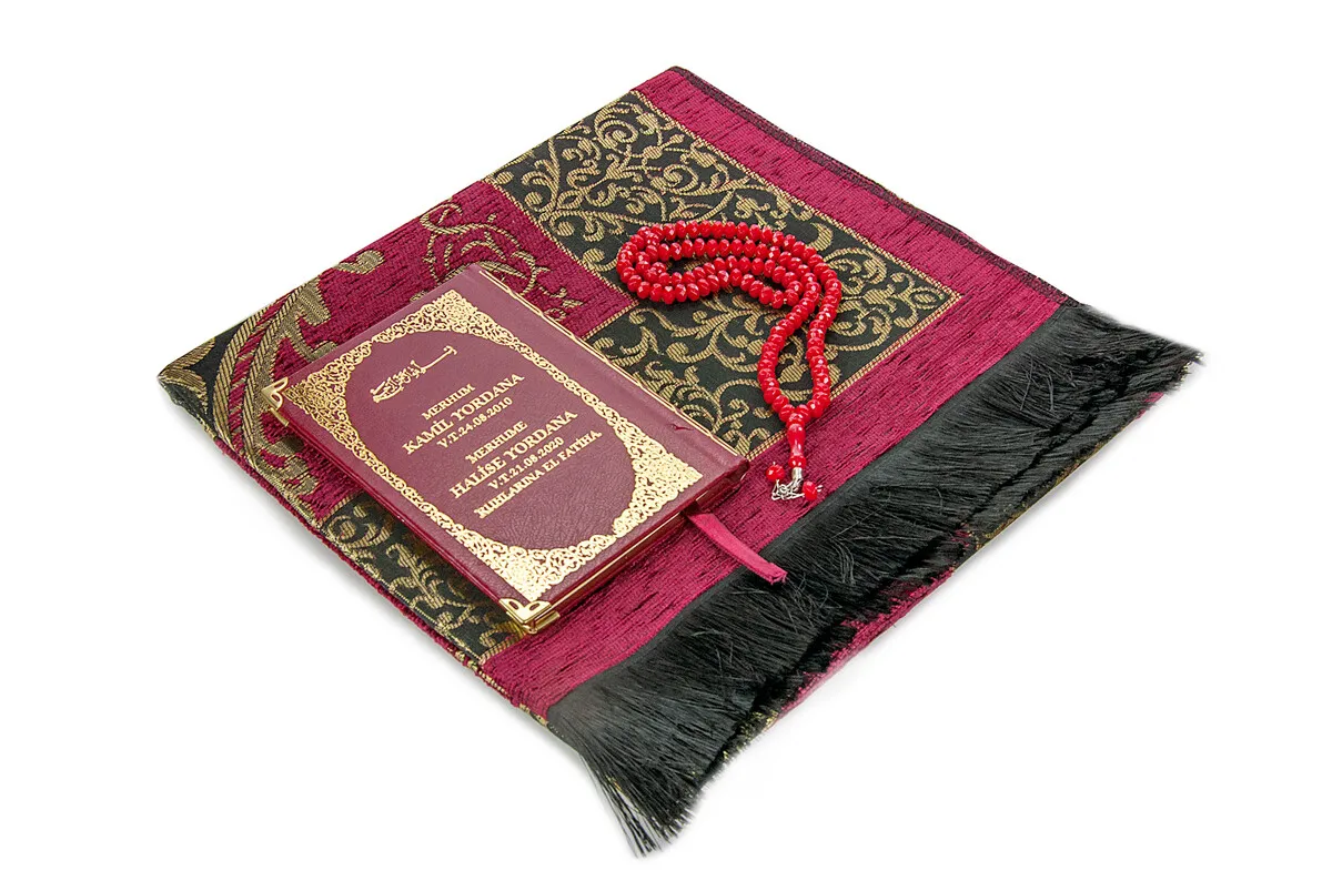 Name Printed Hardli Yasin Book - Seccadeli - Rosary - Boxed - Red - Mevlit Gift Set