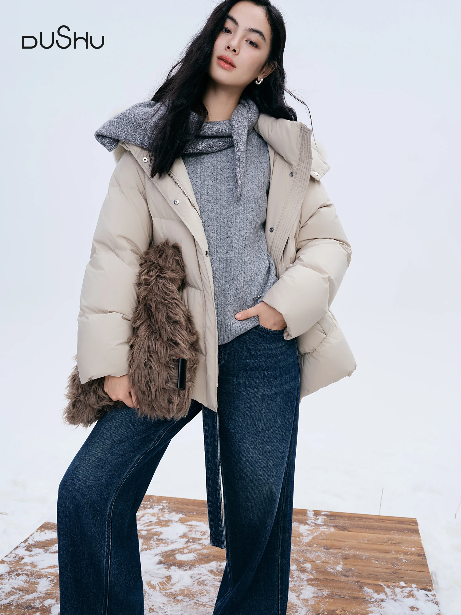 DUSHU سترة منتفخة أنماط طويلة وقصيرة من سترة أوزة أسفل المرأة الثعلب الفراء طوق 2025 ملابس خارجية الشتاء التنقل البسيط #1