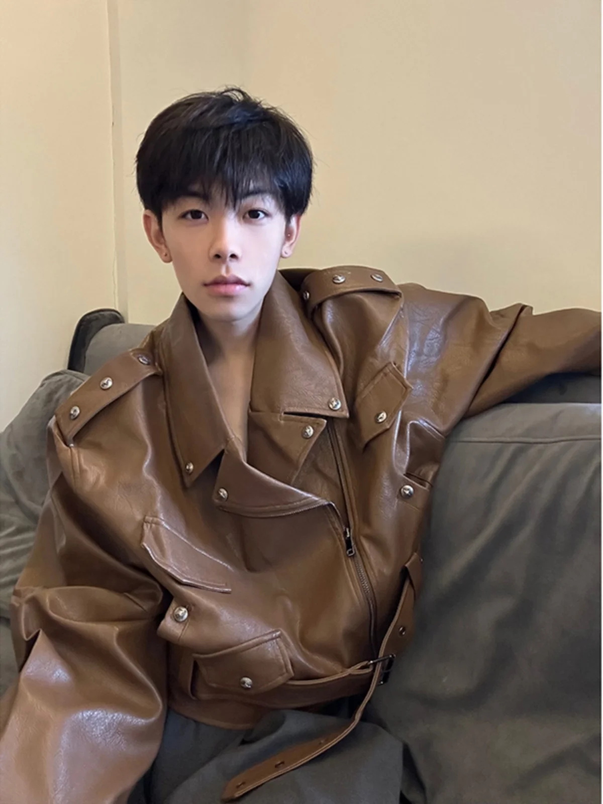 

Brown Men's Leather Jaet Spring Autumn Sle Rivet Design Youthful Streetwear Biker Vest Long Length Polyester Fiber