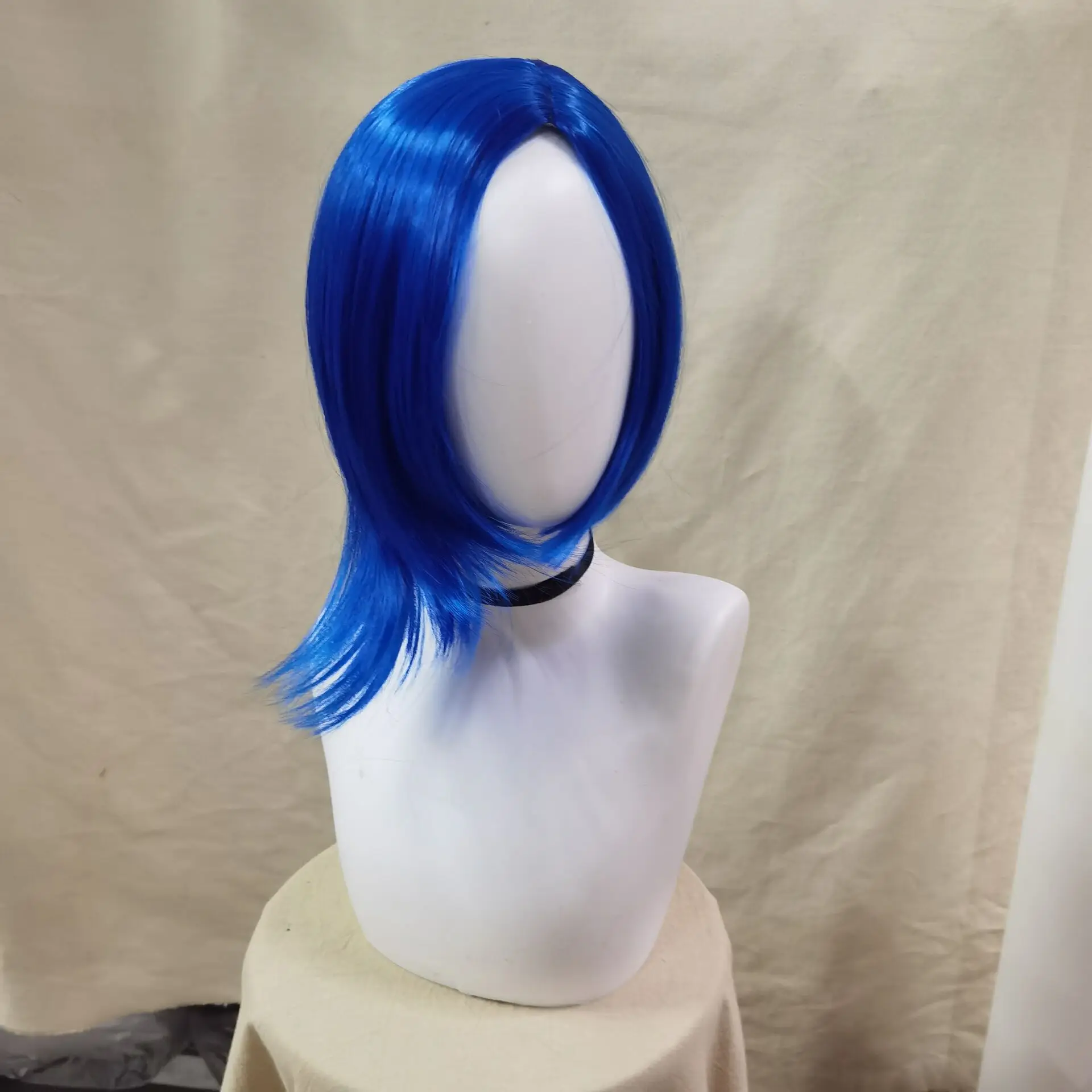 Traurigkeit Blaue Bob-Perücke mit Mädchen, blaue Anime-Perücke, Damen, hitzebeständig, synthetische Cosplay-Kostüm-Party-Perücke (blau)