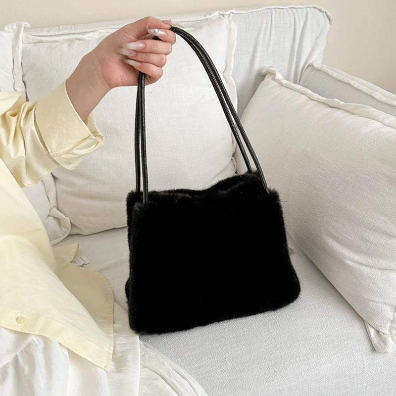 New Plush Bag Women's Plush Bag Versatile Plush Crossbody Fashion Korean Edition Single Casual Shoulder Tote Bag