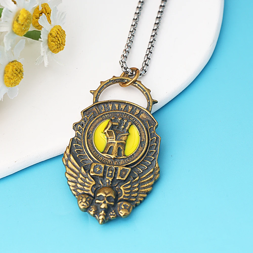 Warhammer 40K القبضات الإمبراطورية أنيمي الإبداعية شخصية خمر الشرير نمط سبيكة إكسسوارات عقد هدايا للأولاد #5