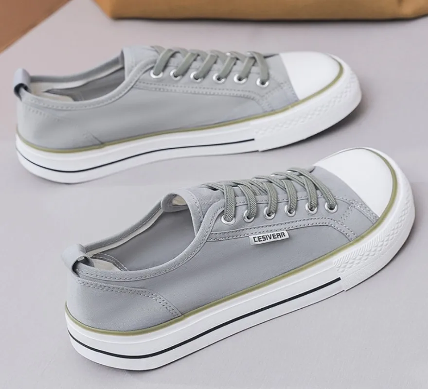 2026 New thick soled canvas shoes Girl summer breathable versatile low top casual board shoes  boy student Non-slip sports shoes