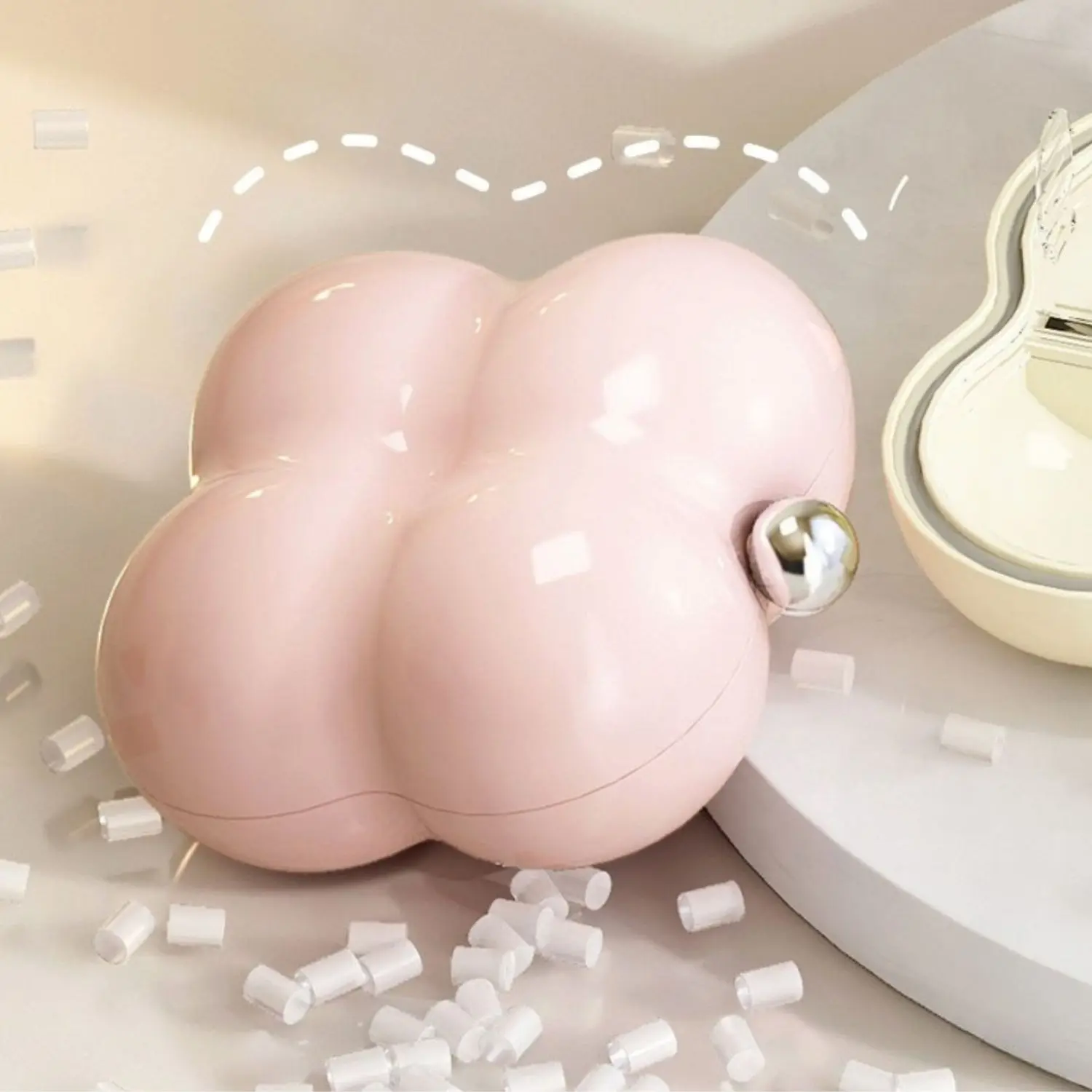 7-Day Portable Flower-Shaped Pill Organizer Compact Medication Divider Box with Individual Compartments for Daily Use