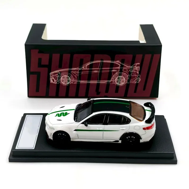 

Simulated Alloy Car Model New Finished Ornament Brand New Packaging Simulation Car Model Static Collection Ornament