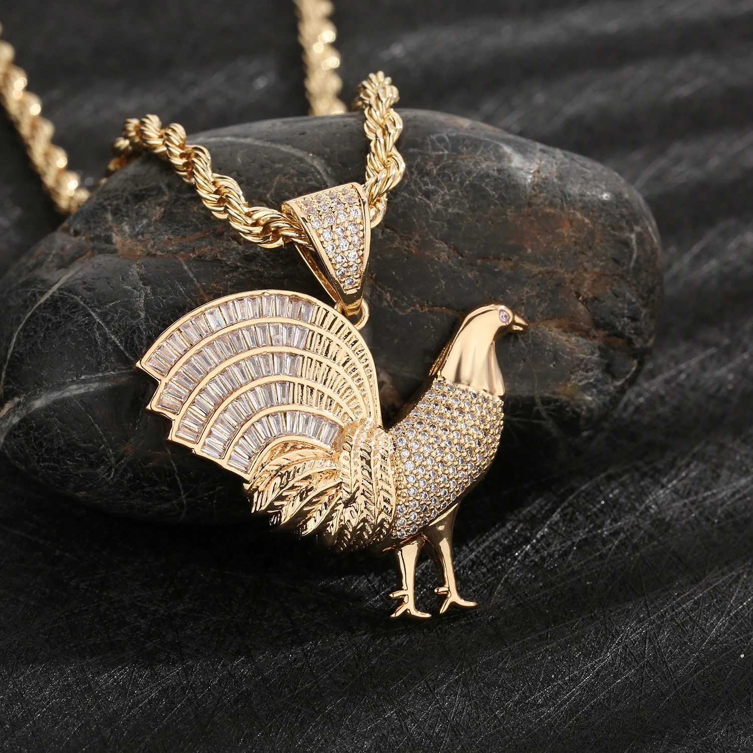 Men's zircon 14K hip hop animal jewelry - rooster pendant necklace cubic zirconia copper decoration men's and women's street rap